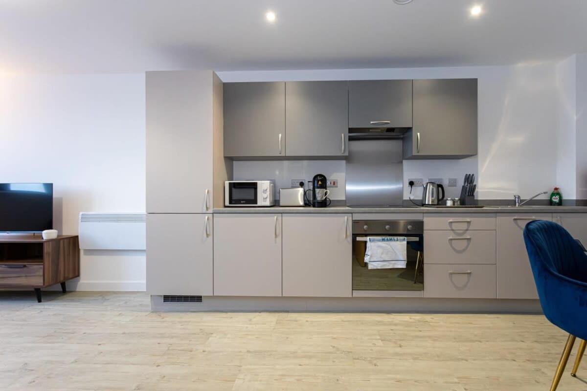 Modern 2 Bed Salford Apartment Stunning Views Manchester Kültér fotó